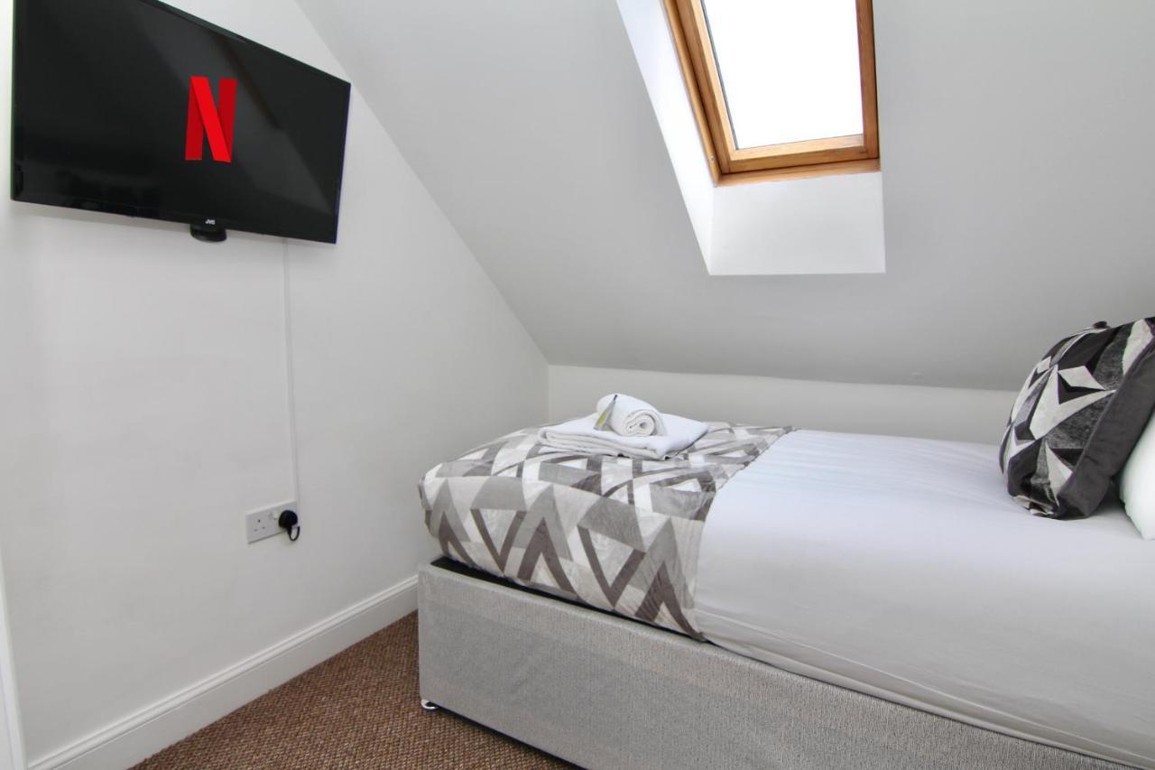 Canalview House - Fully Furnished Coventry City Centre Home Exterior photo