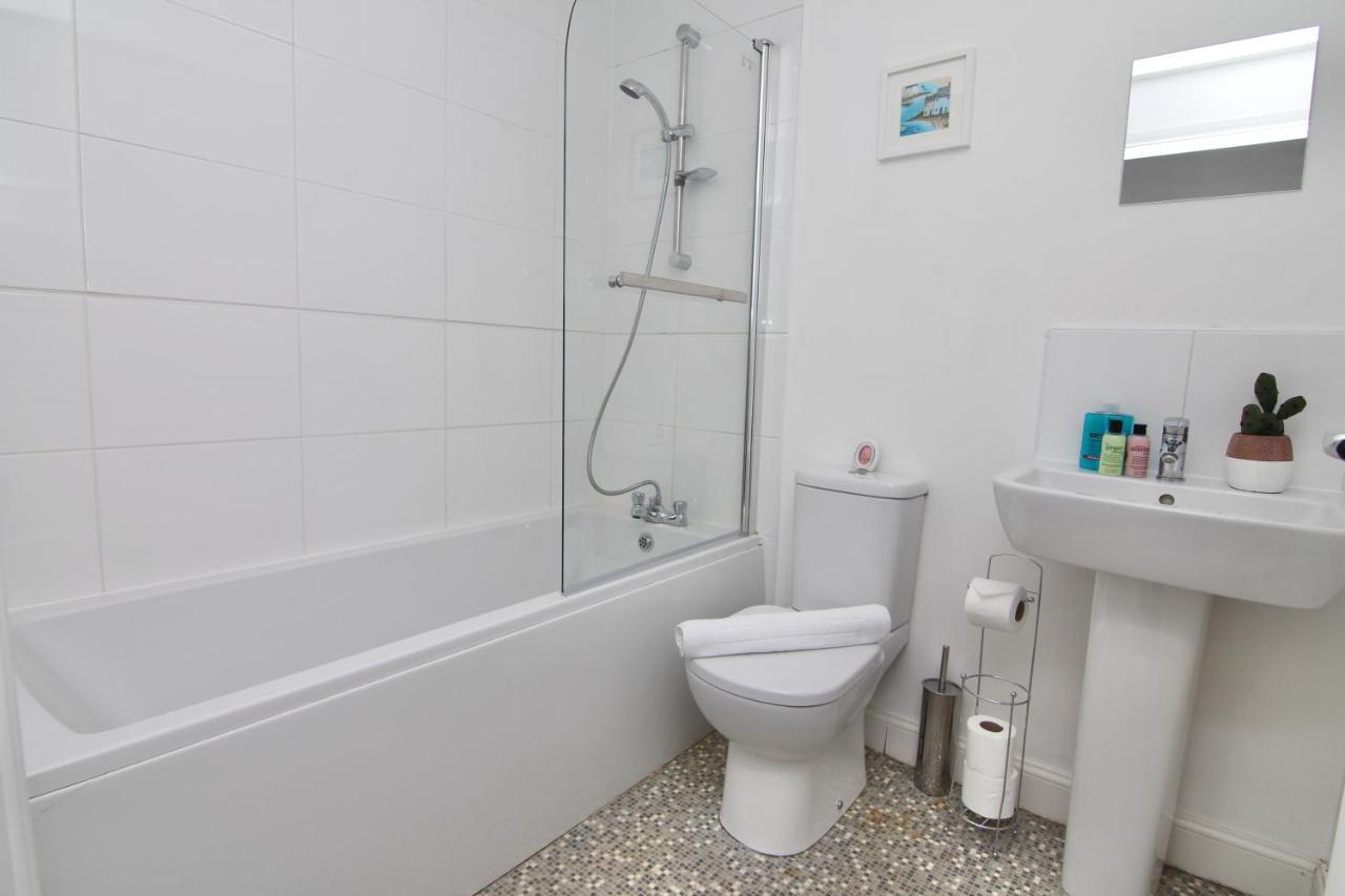 Canalview House - Fully Furnished Coventry City Centre Home Exterior photo
